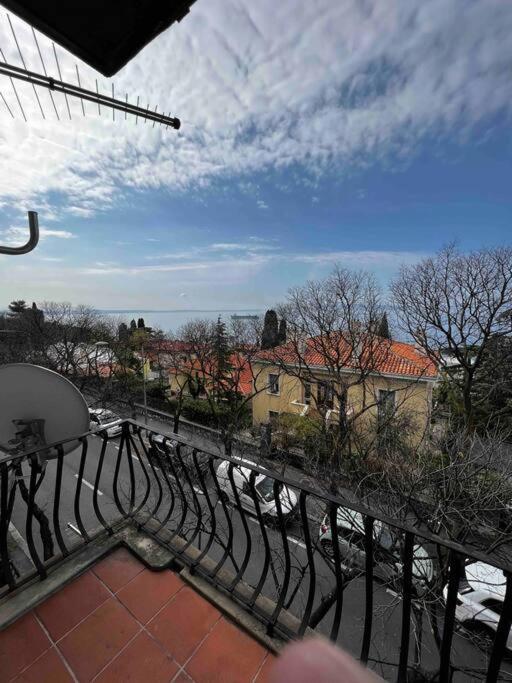 Apartment Alessio - Sea View Fiume Esterno foto